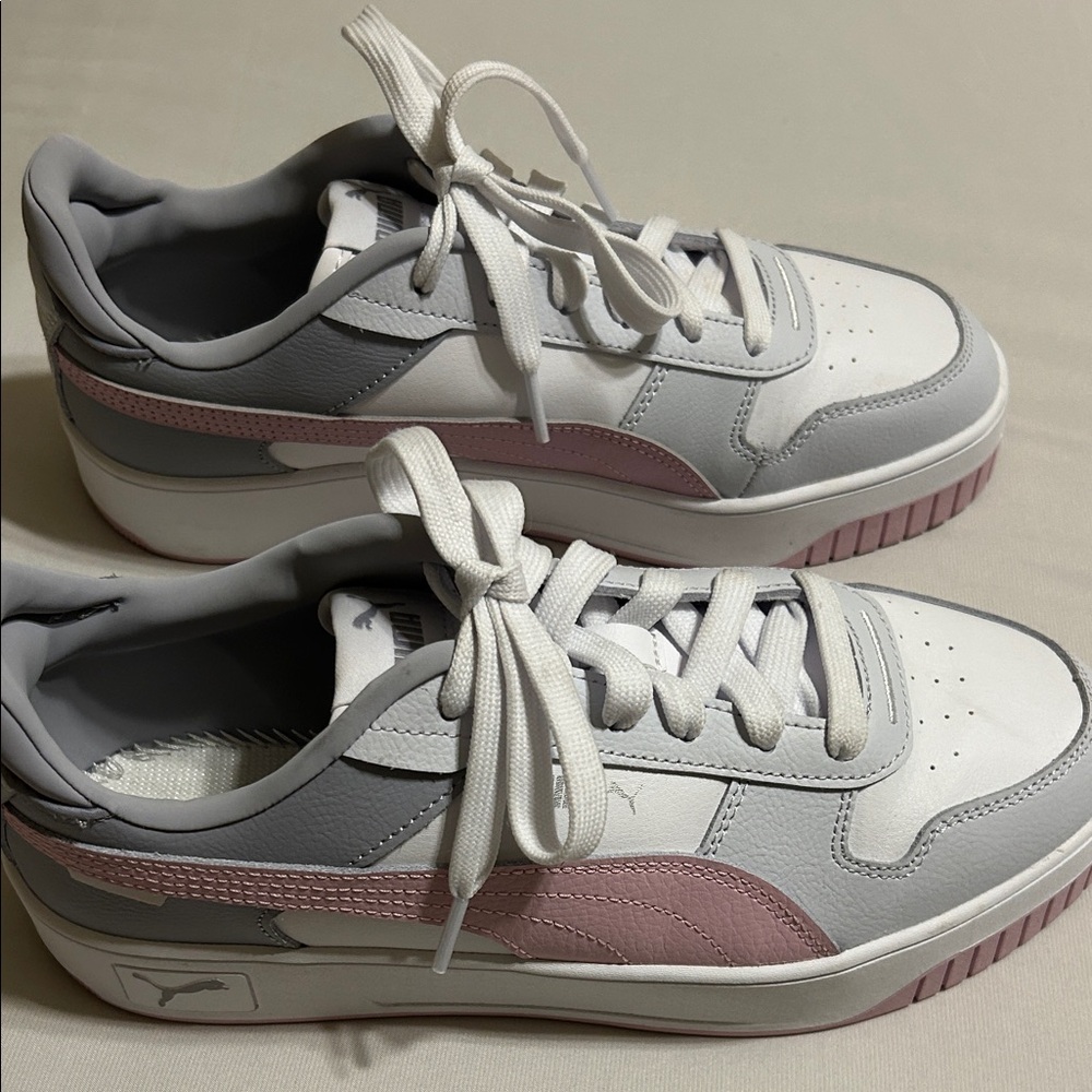 Puma Carina size 9.5.White/gray/pink